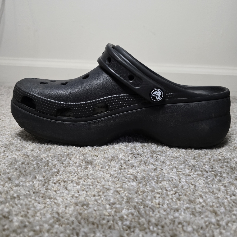 Platform Crocs
